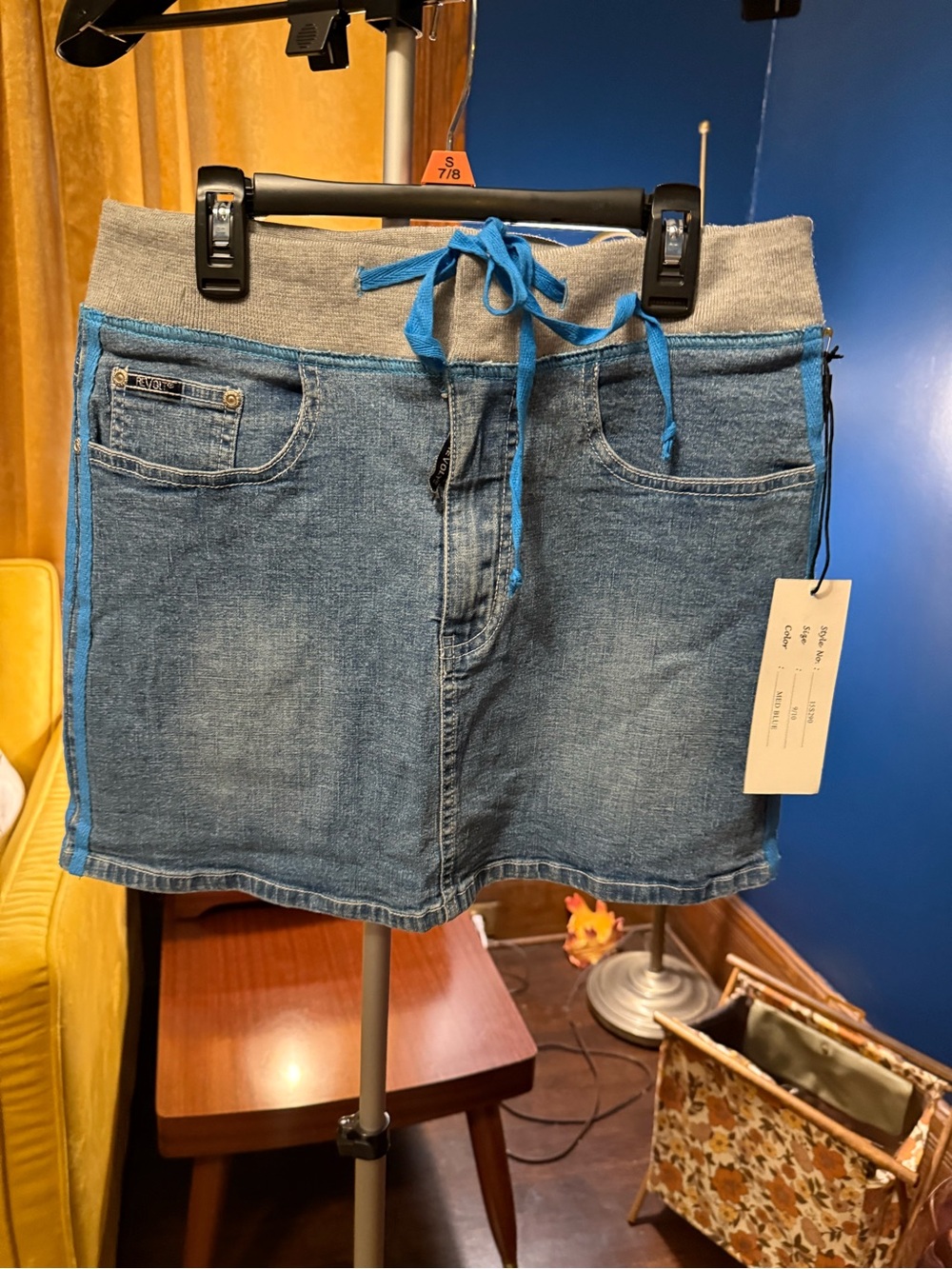 💋Y2K Dead stock Denim Mini Skirt with Gray Knit Waistband and Blue Drawstring
